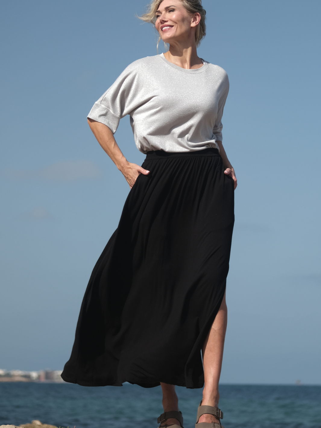 Flowy MAXI skirt Black