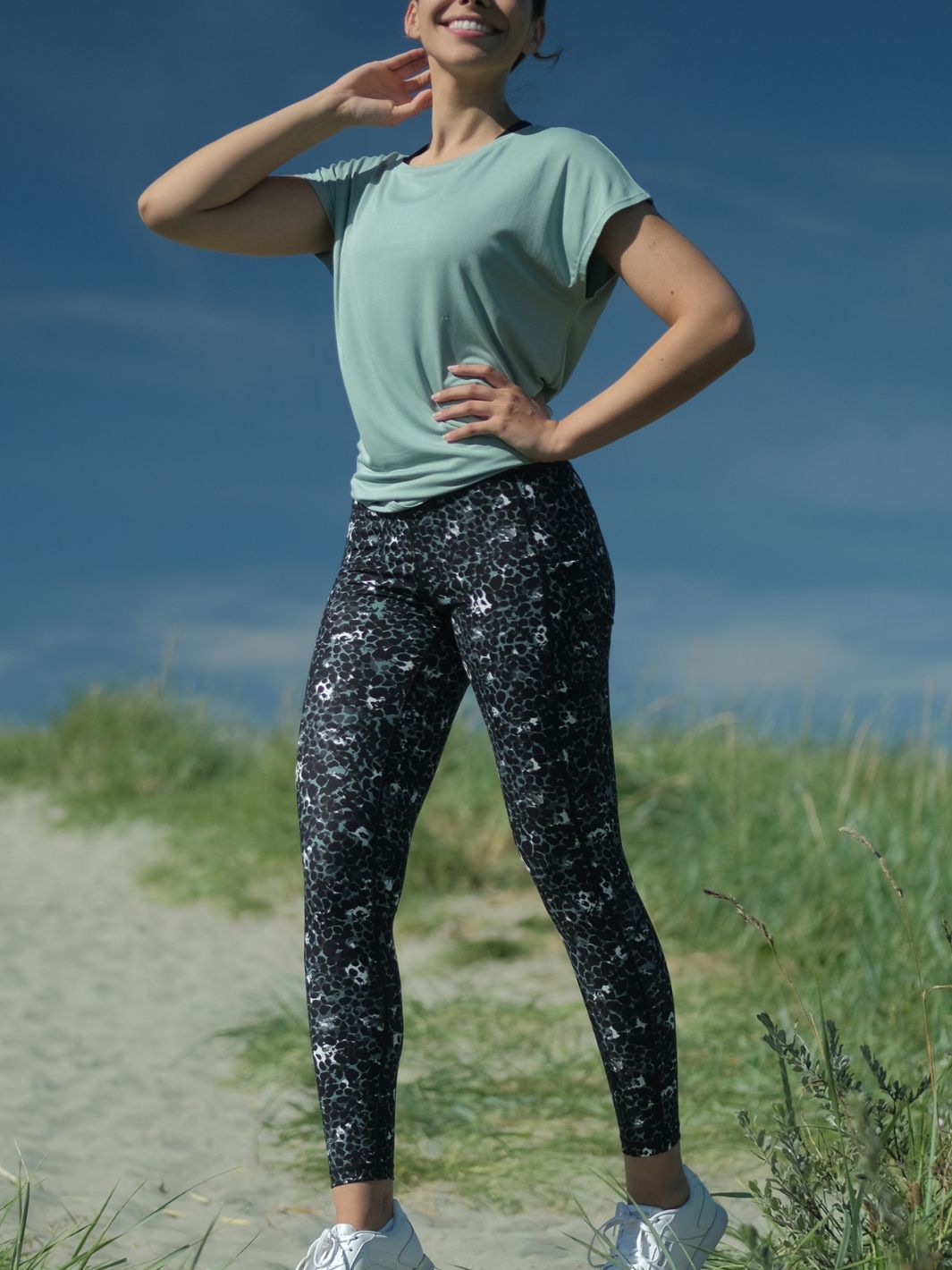 Power Tights Wild Ink