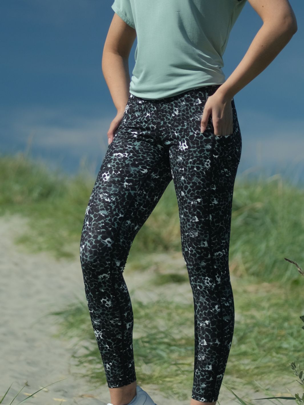 Power Tights Wild Ink