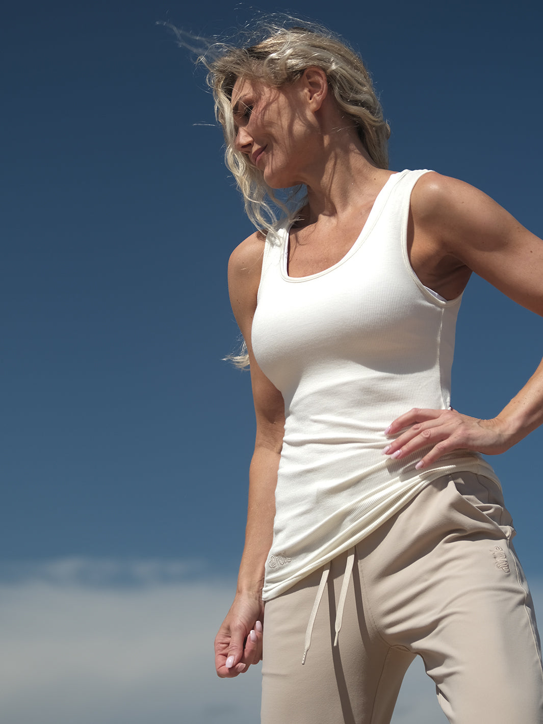 Lux Tank Cream white